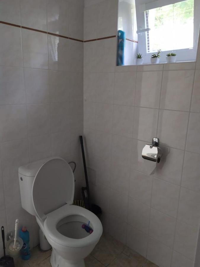 Apartman 10 Zupanovice ภายนอก รูปภาพ